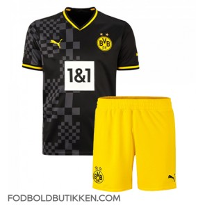 Borussia Dortmund Jude Bellingham #22 Udebanetrøje Børn 2022-23 Kortærmet (+ Korte bukser)